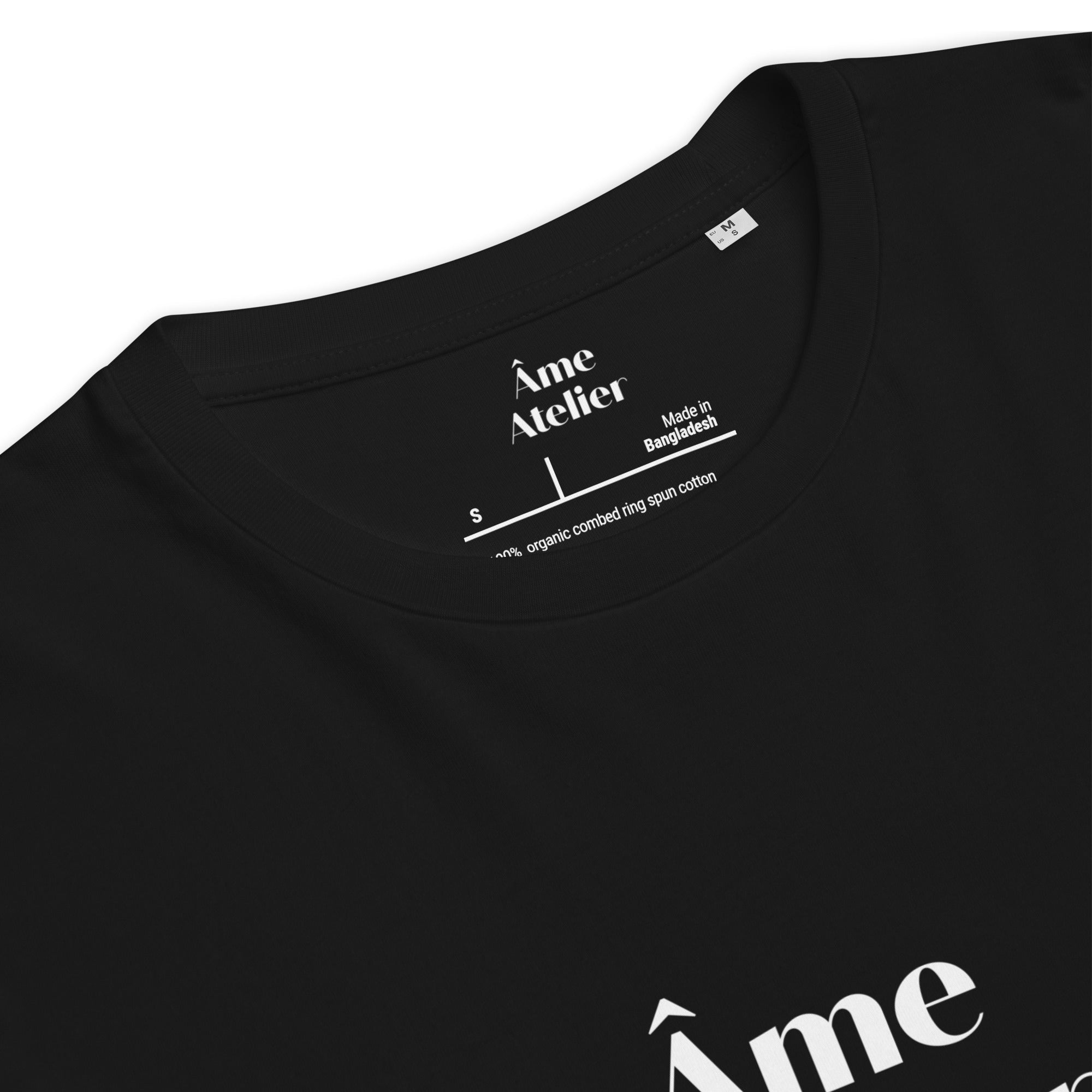Details of Âme Atelier signature black t-shirt in organic cotton