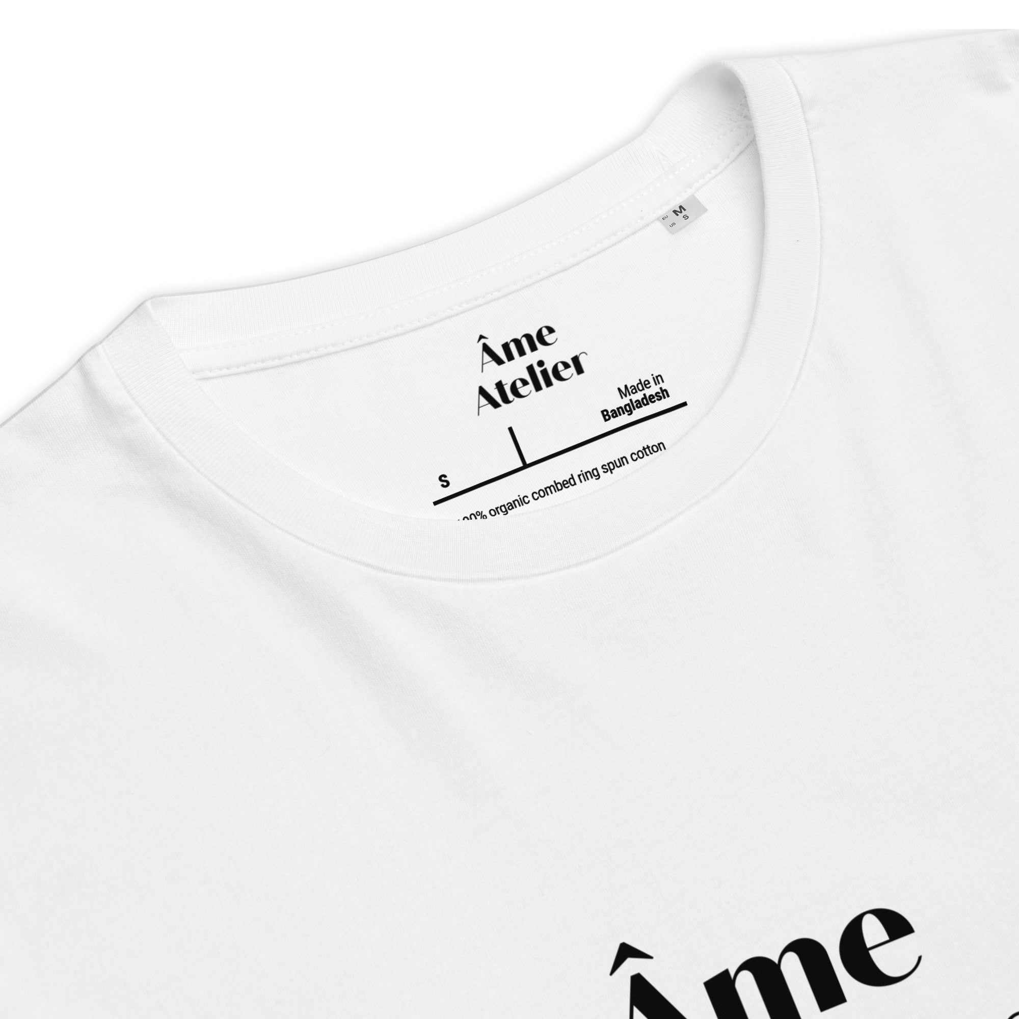 Details of Âme Atelier signature white t-shirt in organic cotton