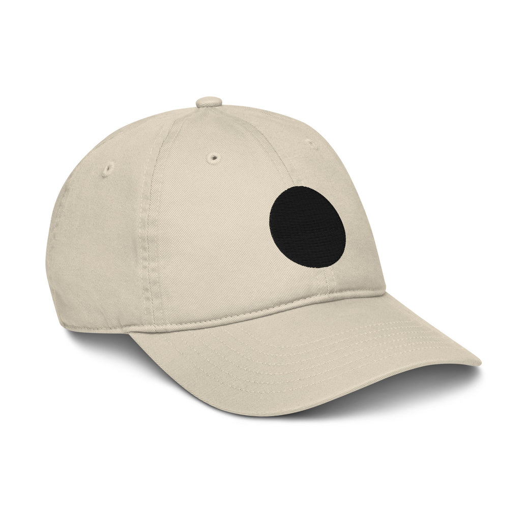 View of Black Sun beige cap in organic cotton with an embroidered black sun