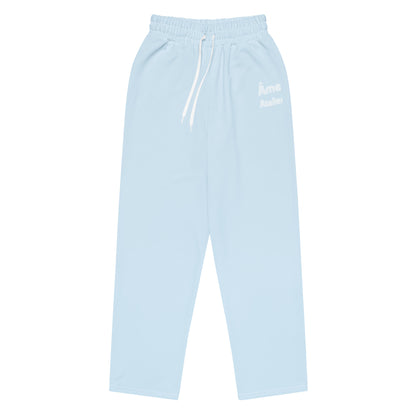 Front view of Le Cosy pants in frozen blue
