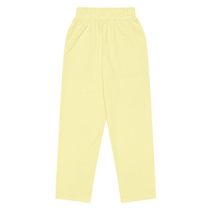 Back view of Le Cosy pants in soft yellow